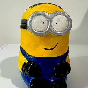 Minion plaster piece